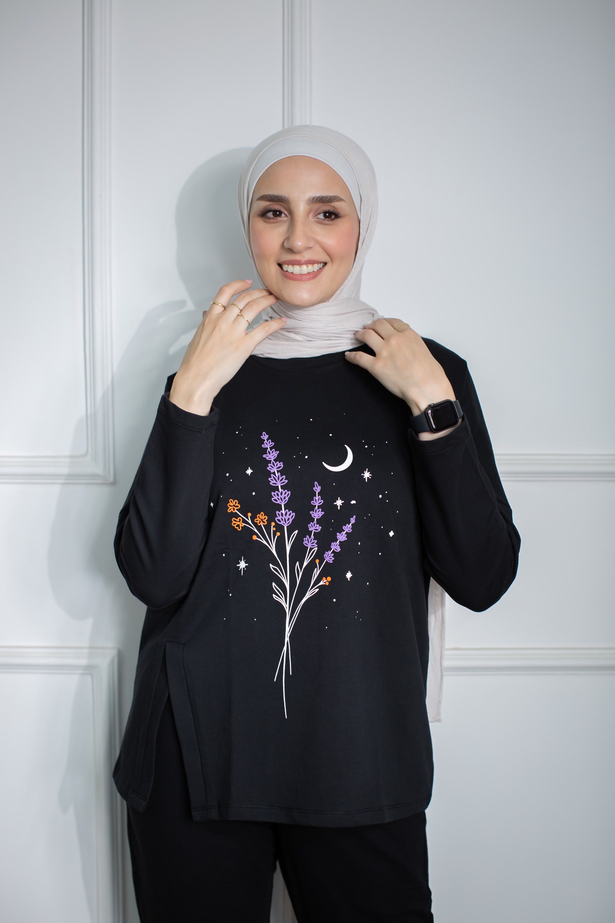 Floral black sweatshirt