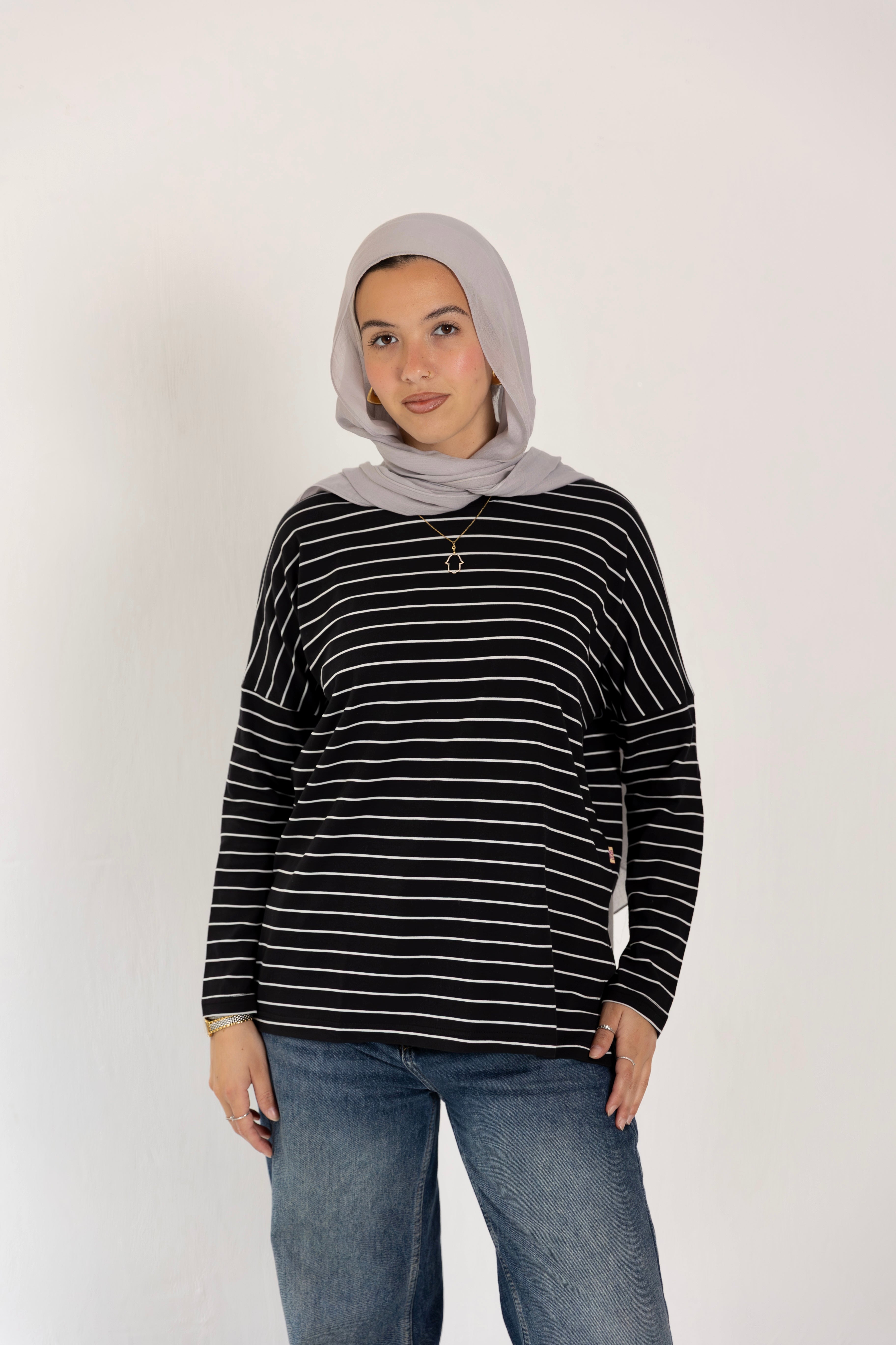 Striped Drop Shoulder T-shirt_ Black