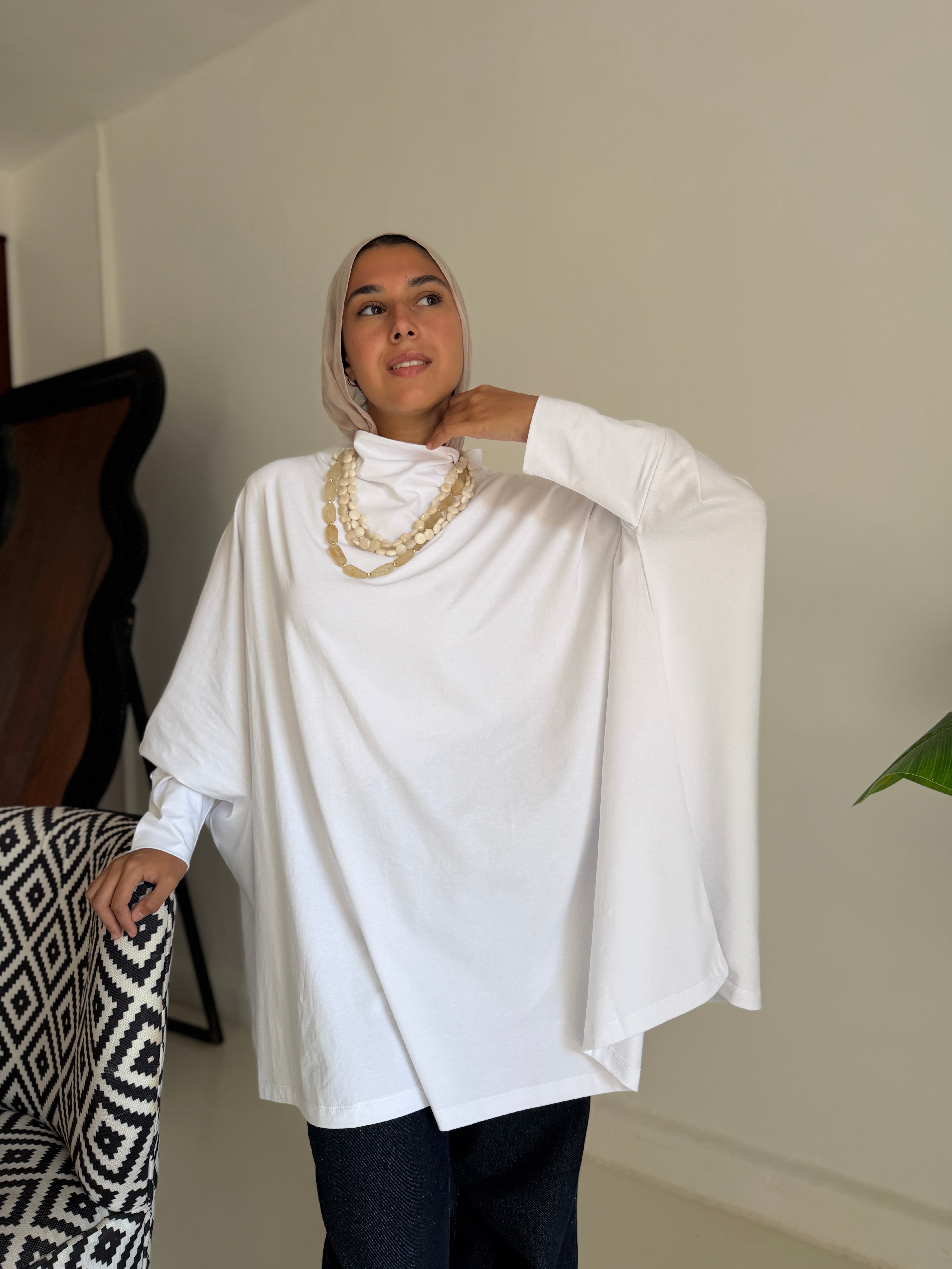 Timeless Oversized Tee - white