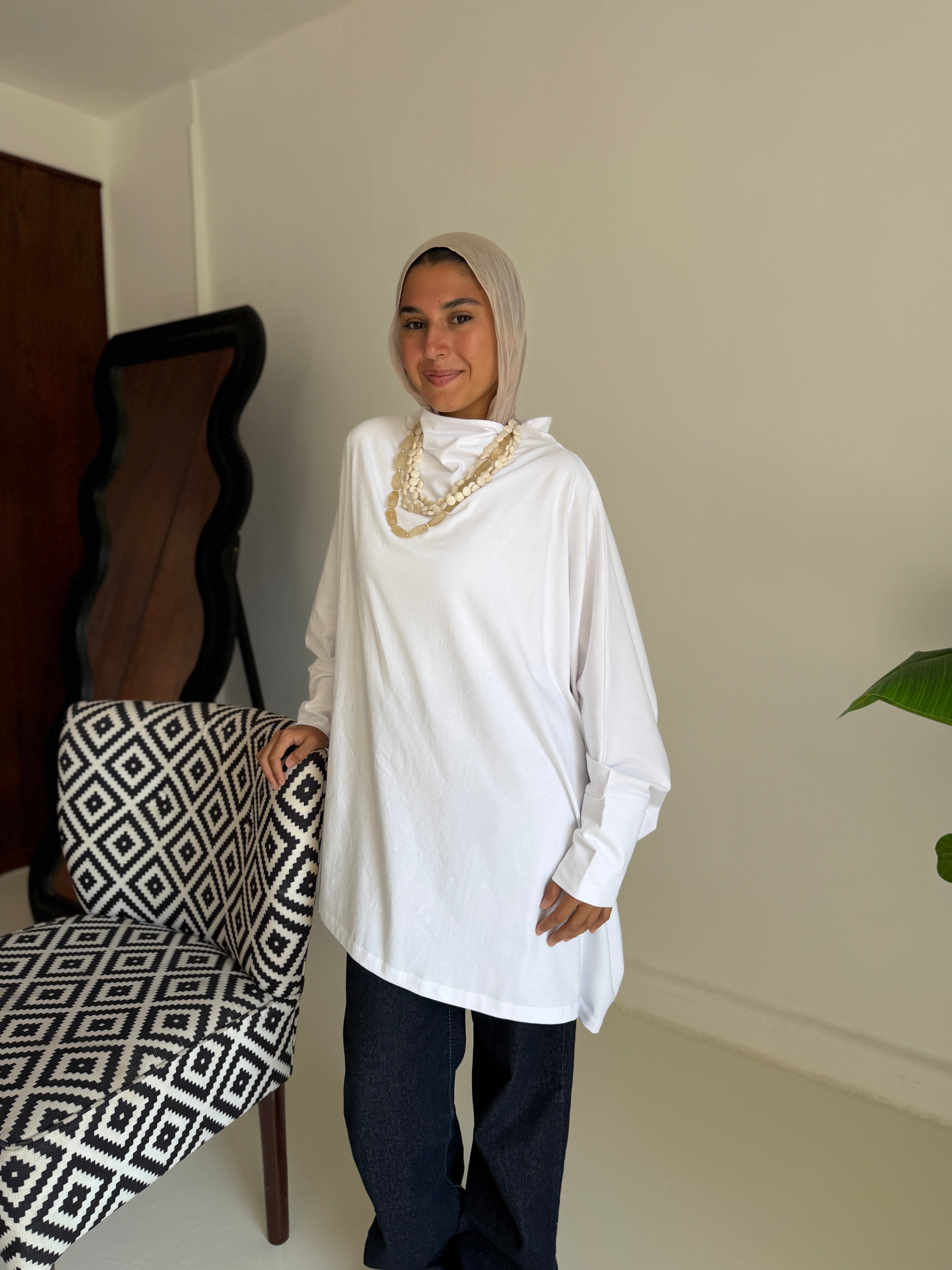 Timeless Oversized Tee - white