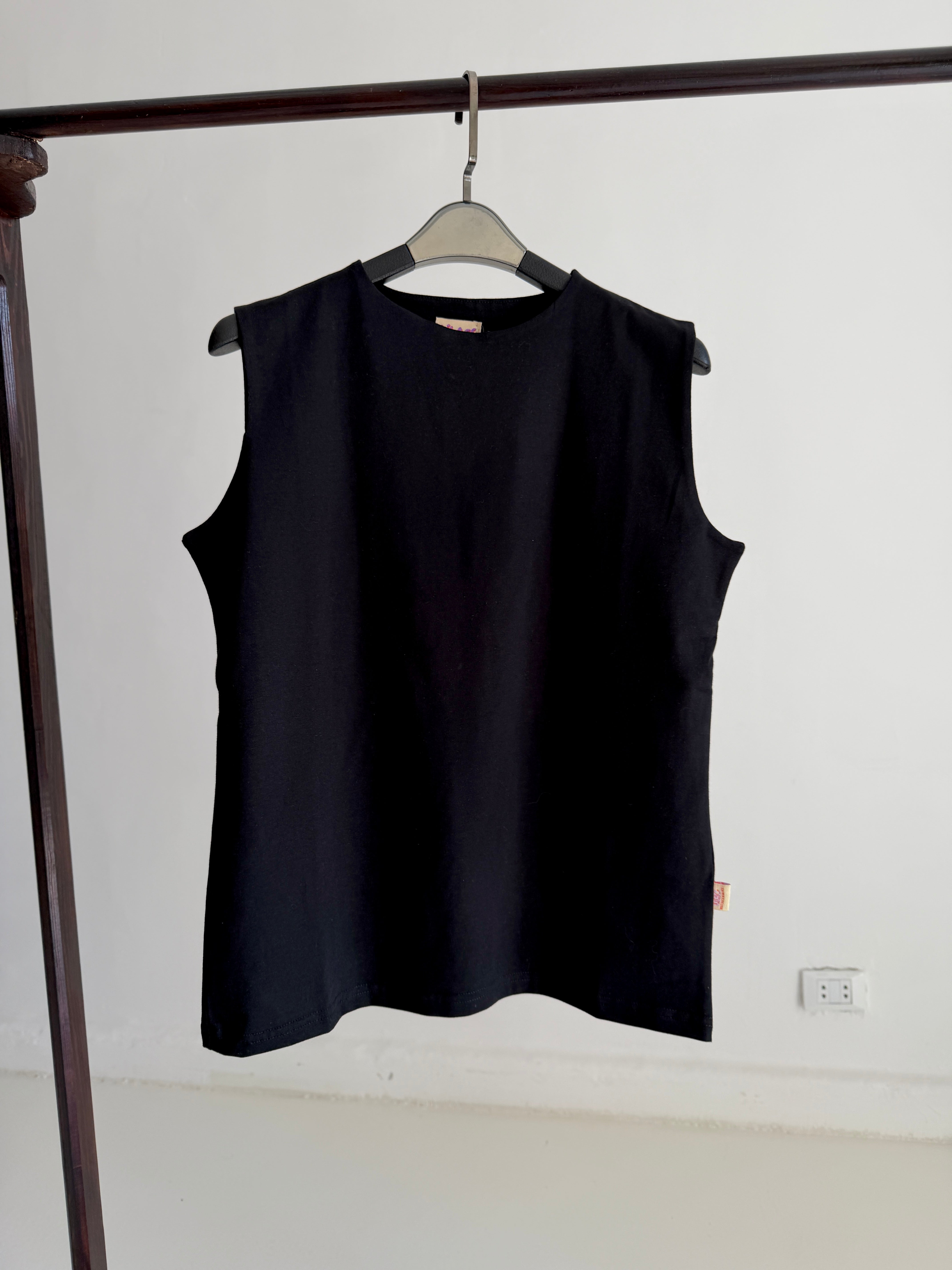 Plain Basic Top- Black
