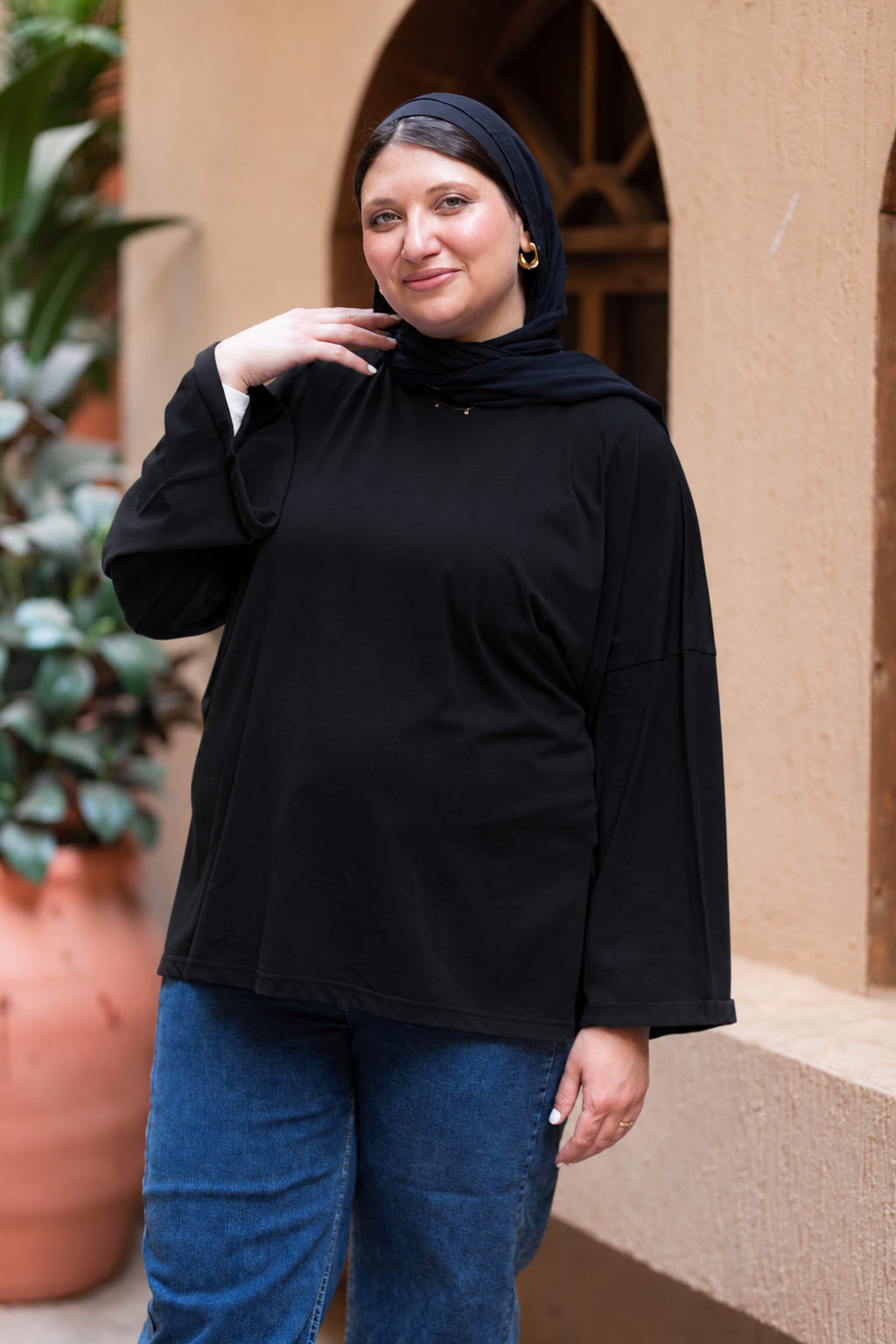 Minimalist Cotton Tee-Black