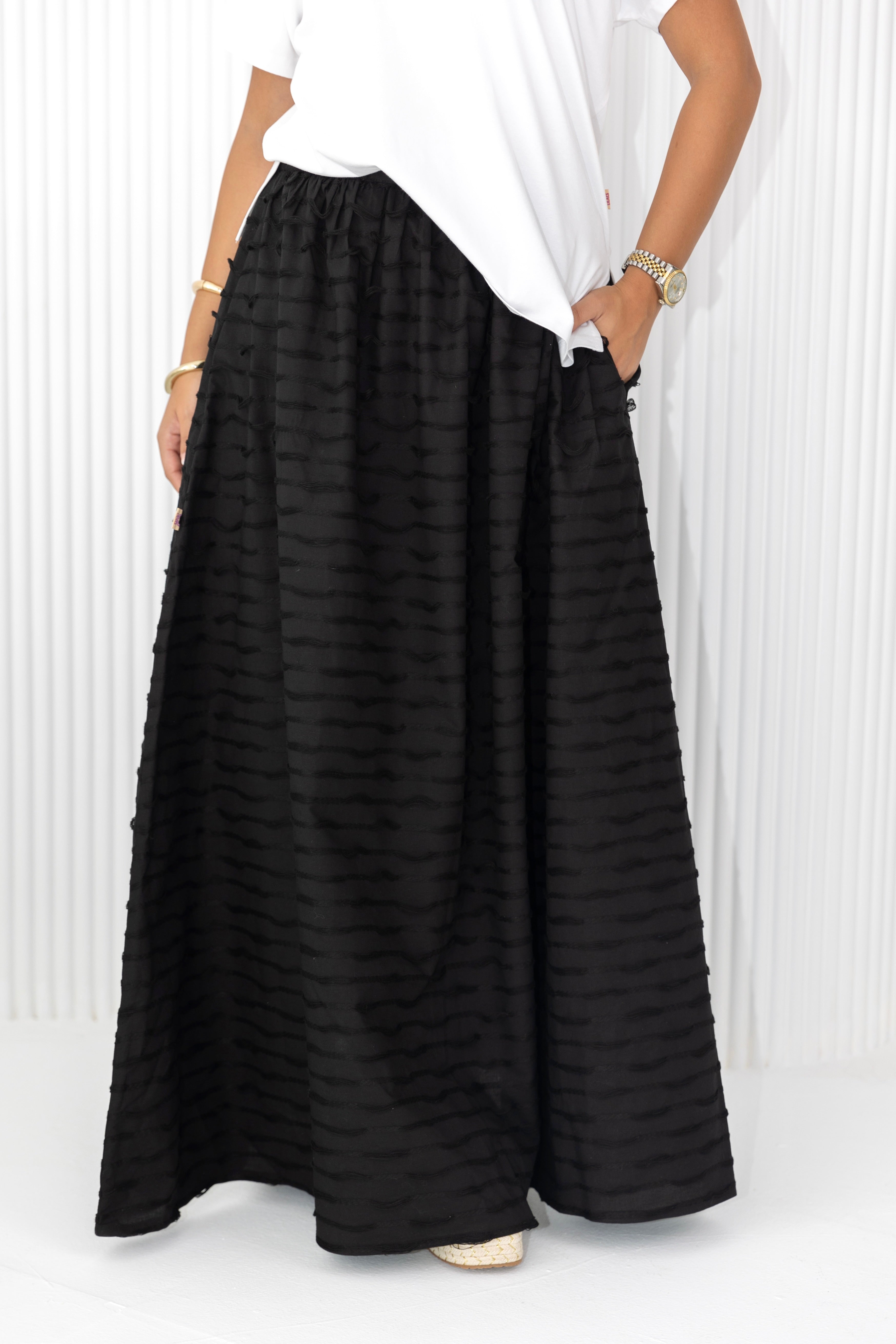 Noir Flowy Skirt