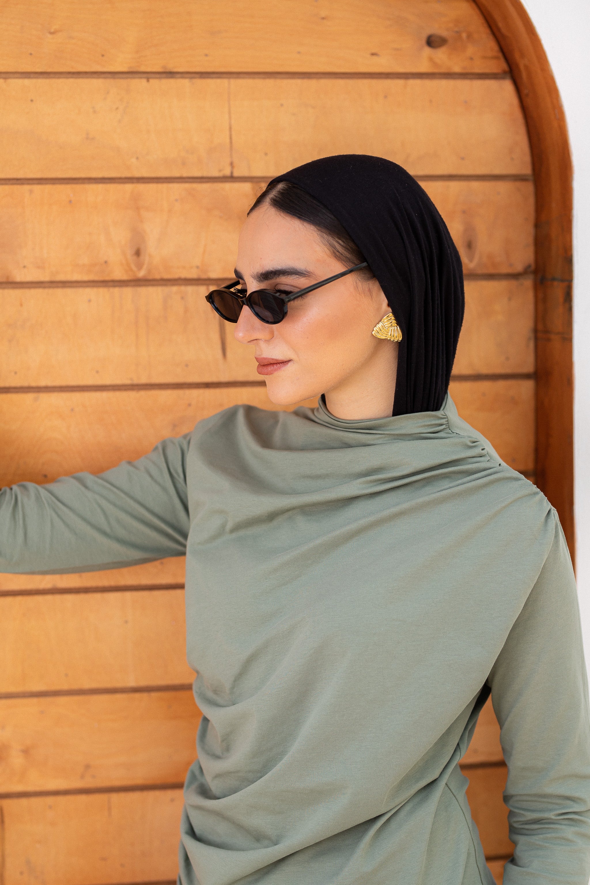 draping tee-saga green