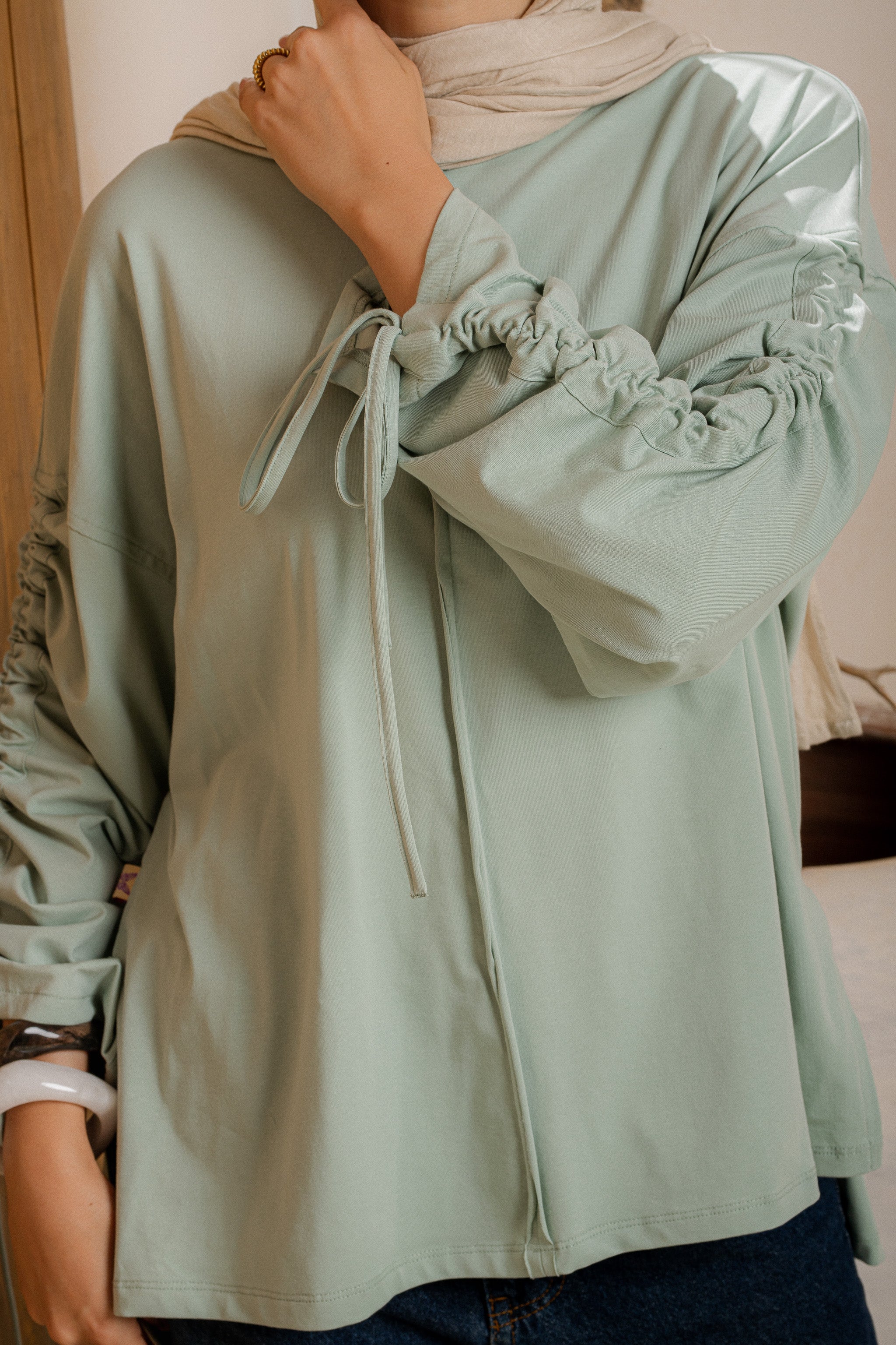 Graceful Ruffle T-shirt mint