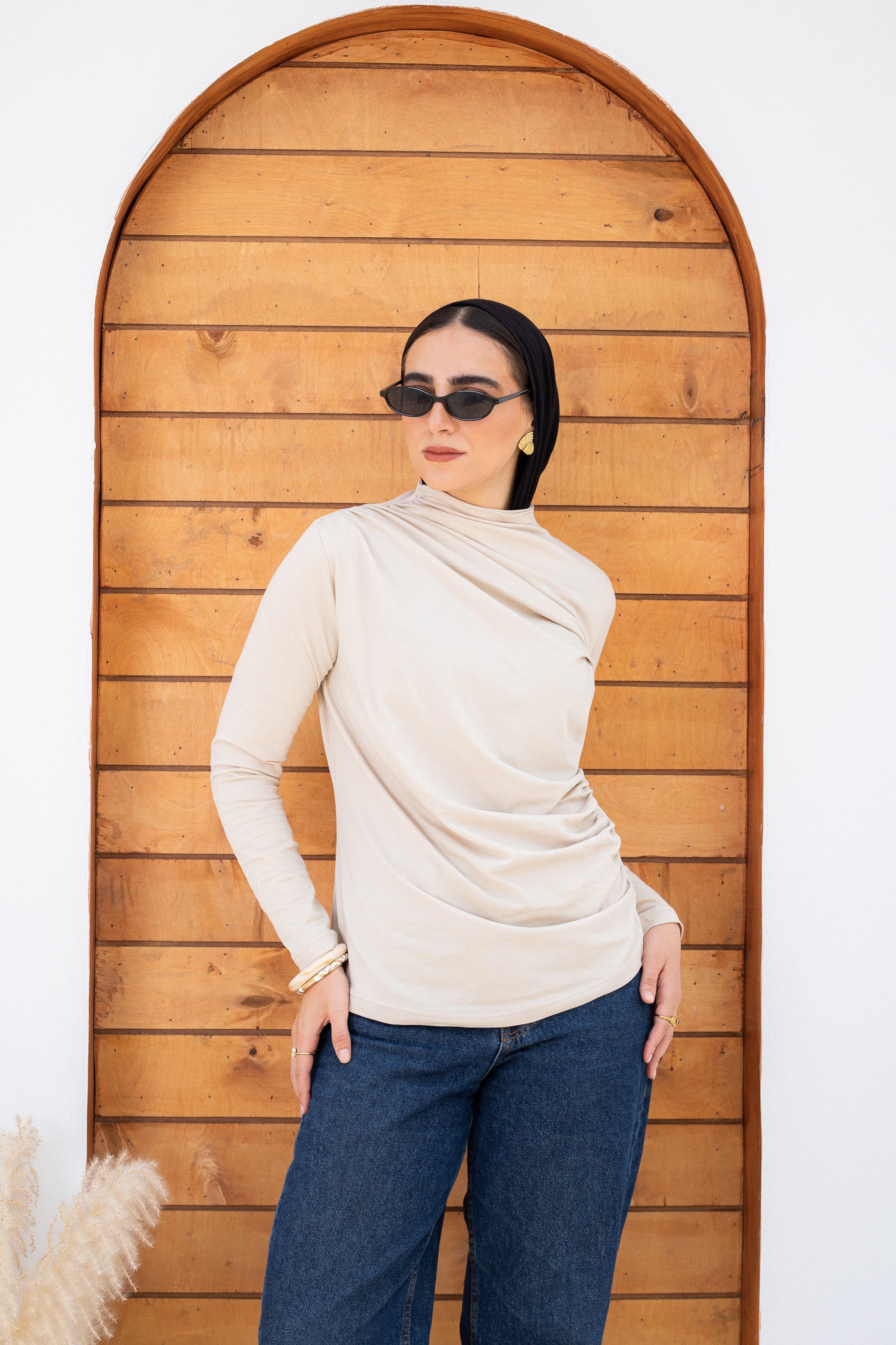 draping tee-Bisque