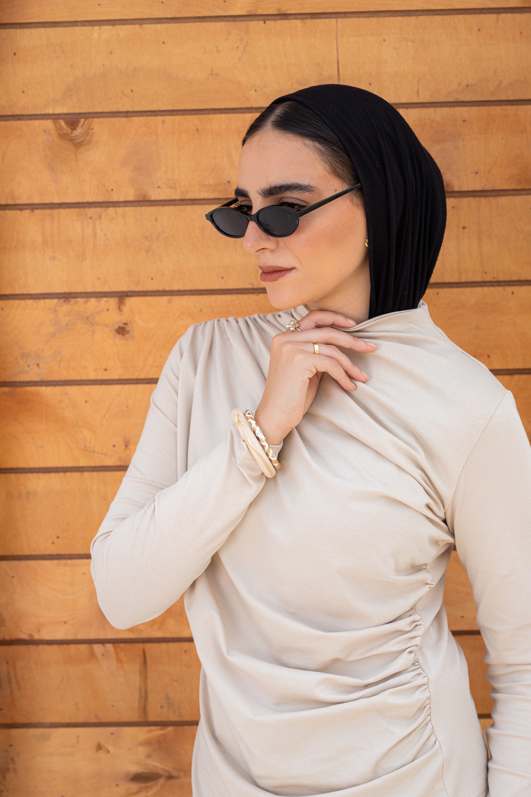 draping tee-Bisque