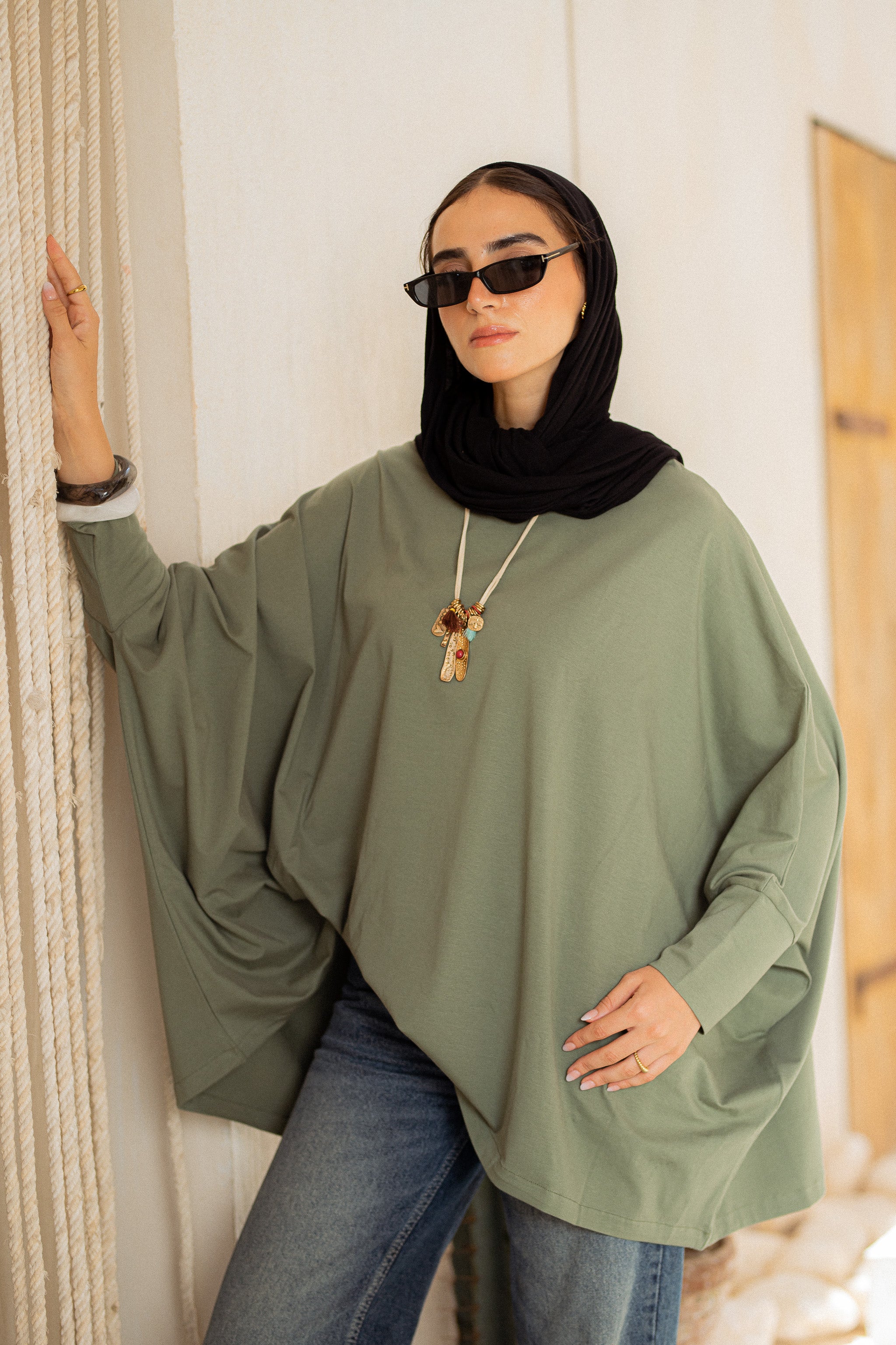 Timeless Oversized Tee -saga green