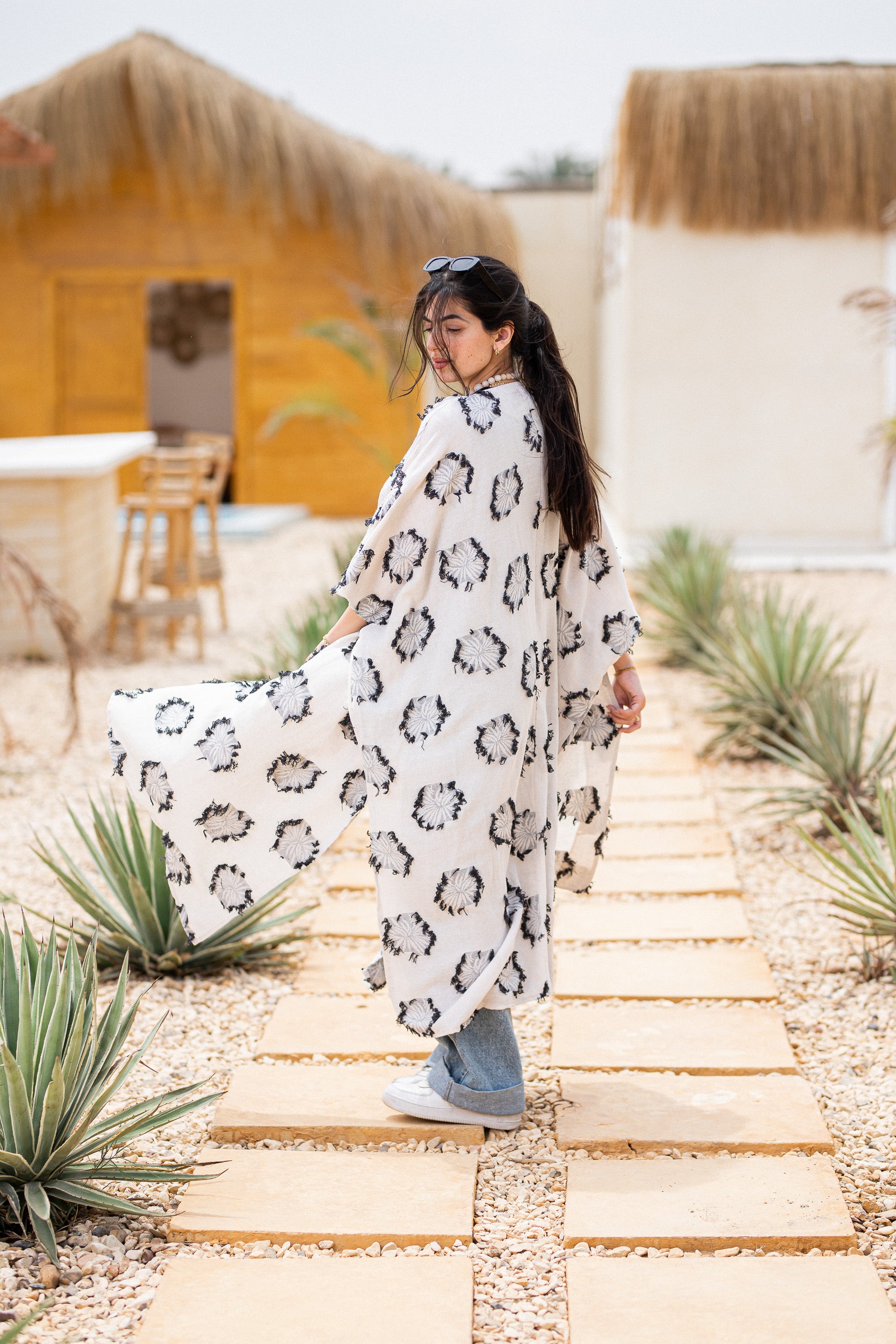 Noir Flow Kimono
