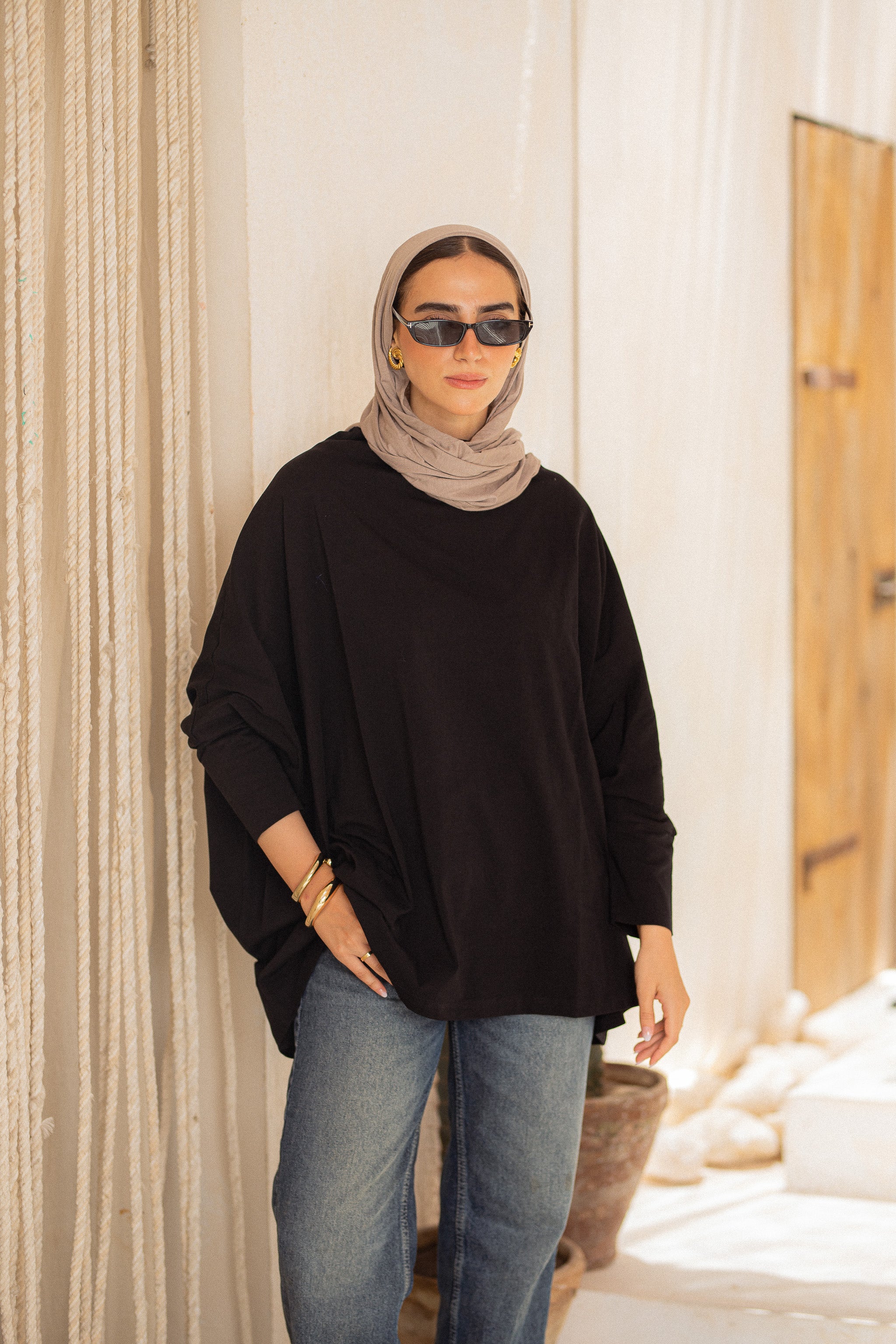 Timeless Oversized Tee - Black