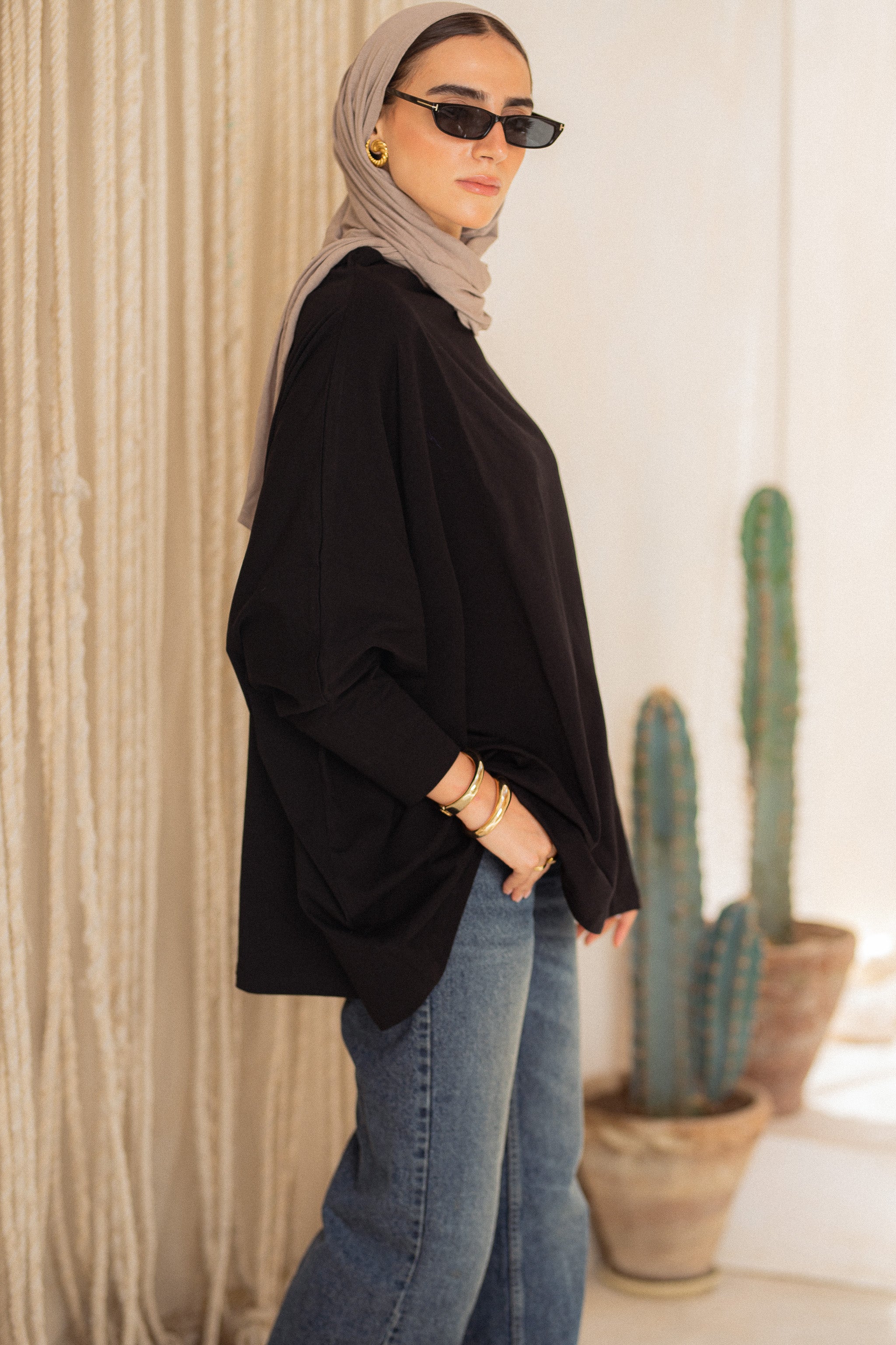 Timeless Oversized Tee - Black