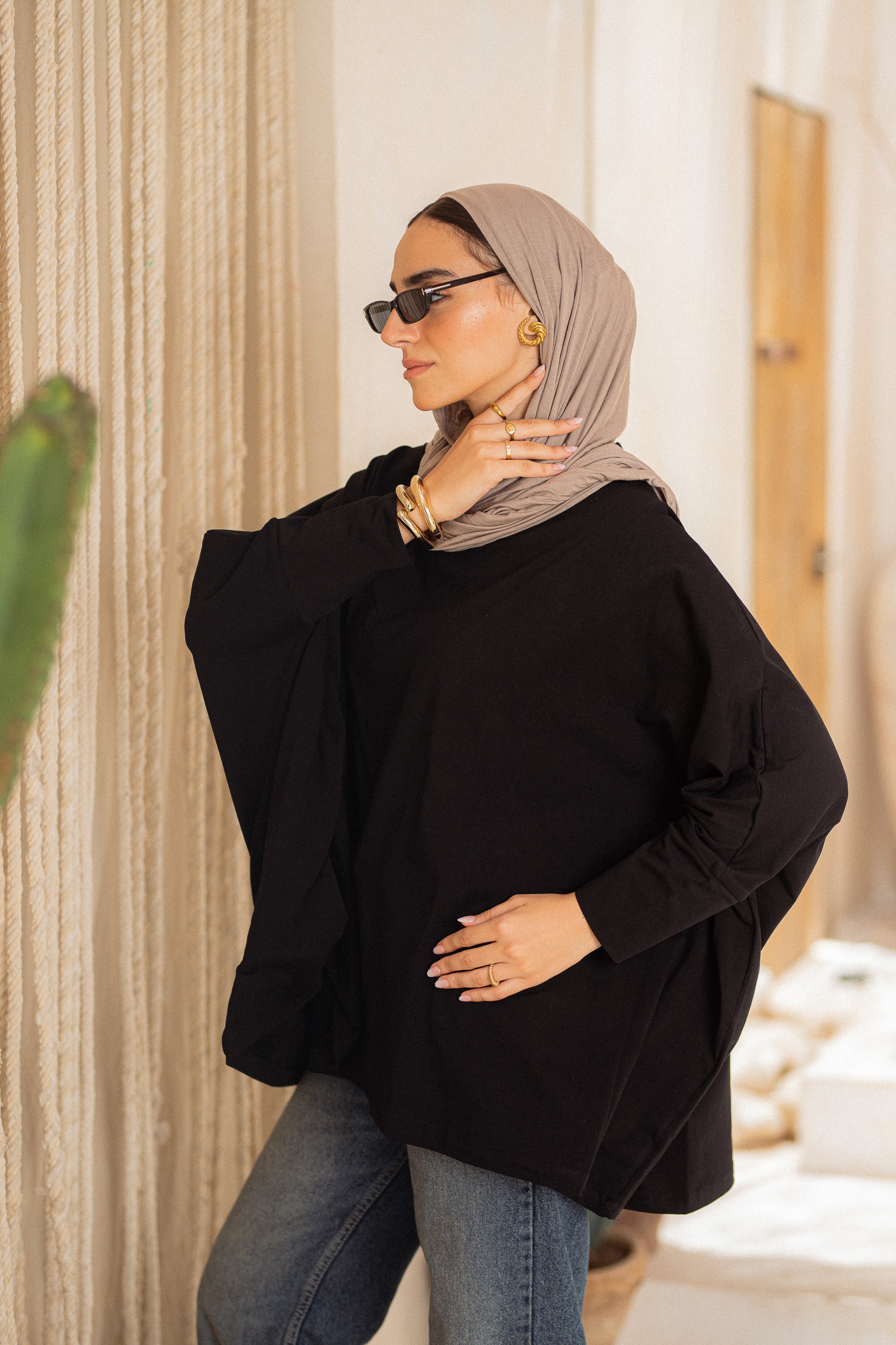 Timeless Oversized Tee - Black