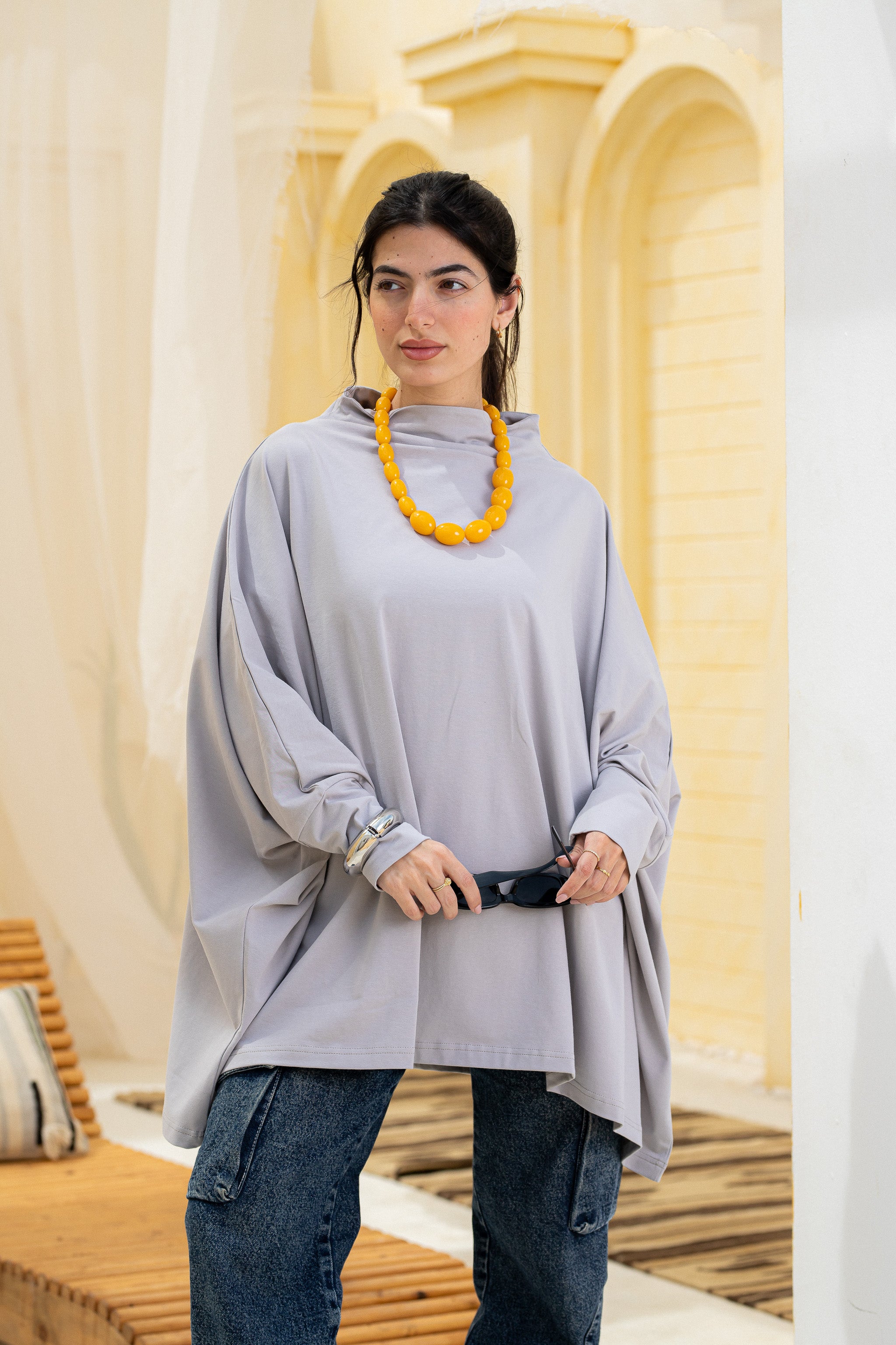 Timeless Oversized Tee -Light gray
